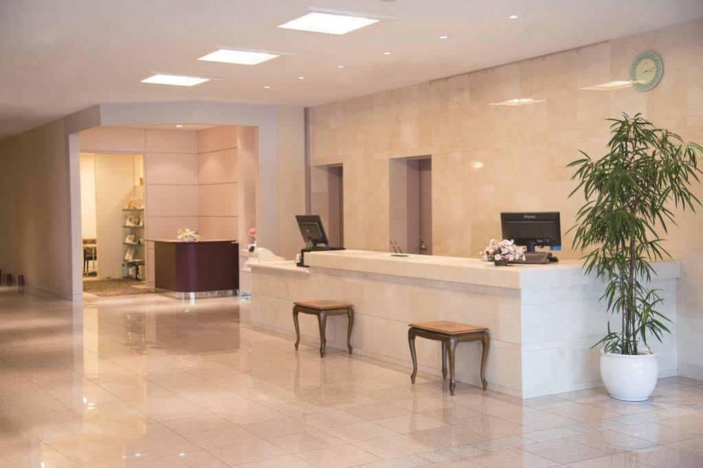 Hotel Crown Palais Kofu מראה חיצוני תמונה